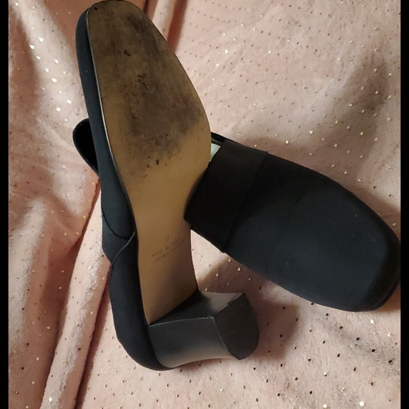 Heels - Picture 4 of 5